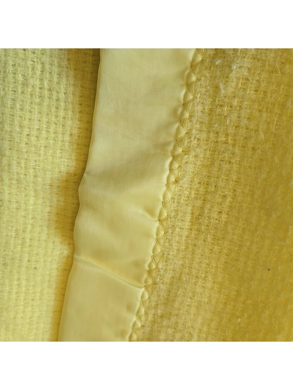 Blanket Steven Utica Lemon Yellow Waffle Weave Acrylic Satin Trim 78x97